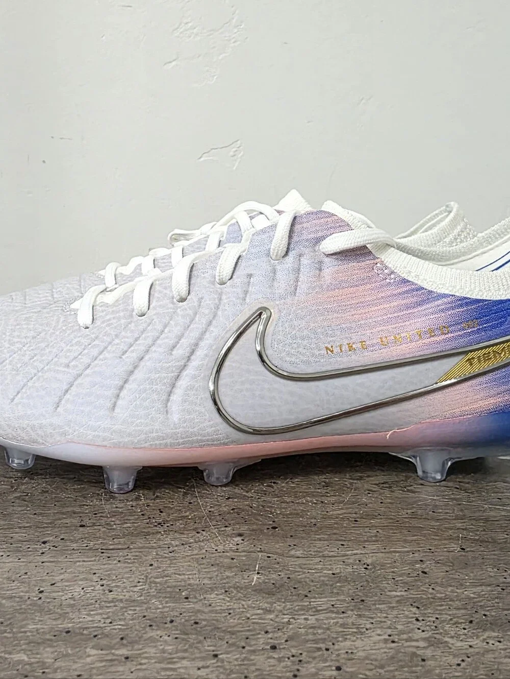 Men’s Size 6 - Nike Legend 10 Elite Vast Grey Racer Blue Cleats IO4461-001